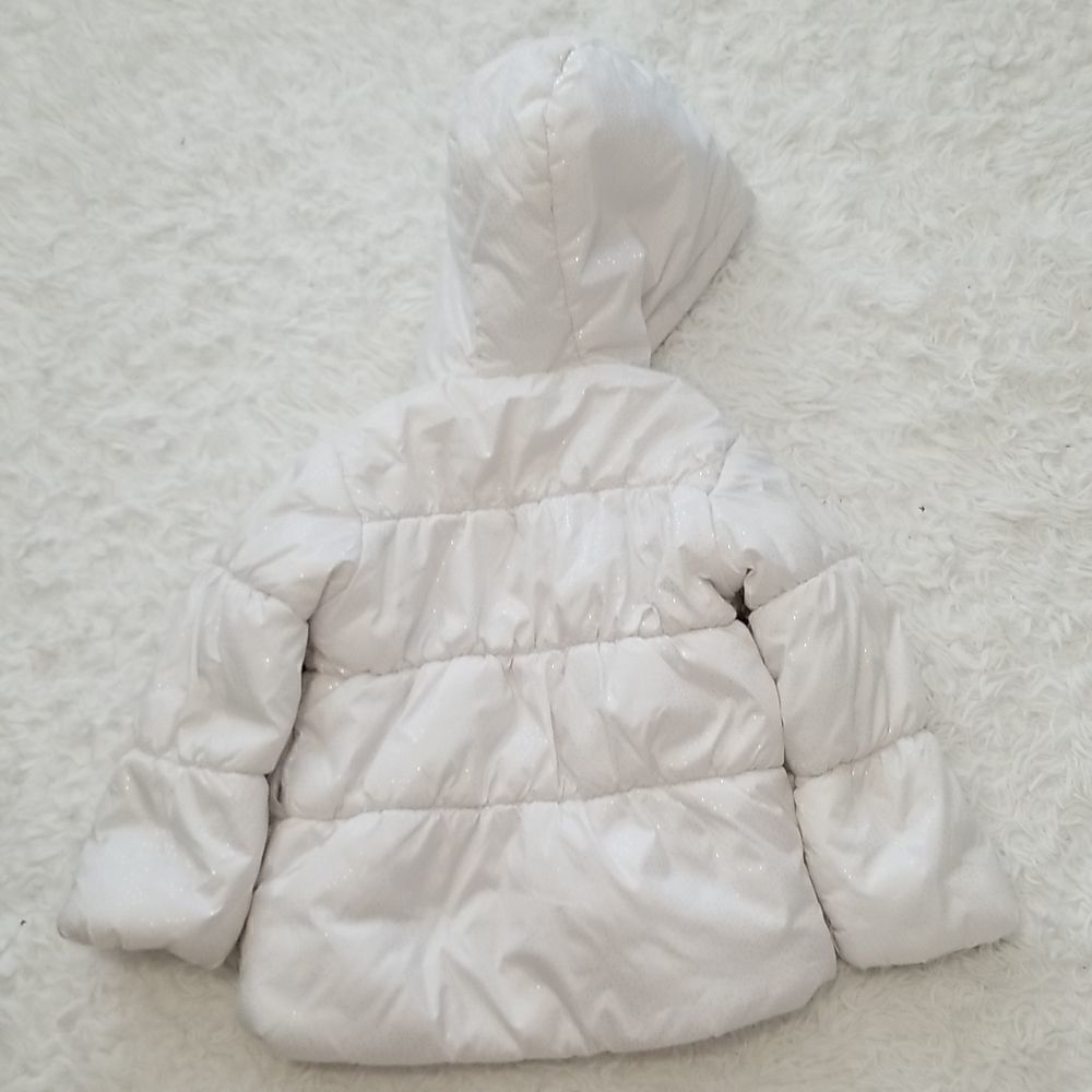 B Hip Baby White Puffer Jacket Sz 4T - Picture 5 of 6